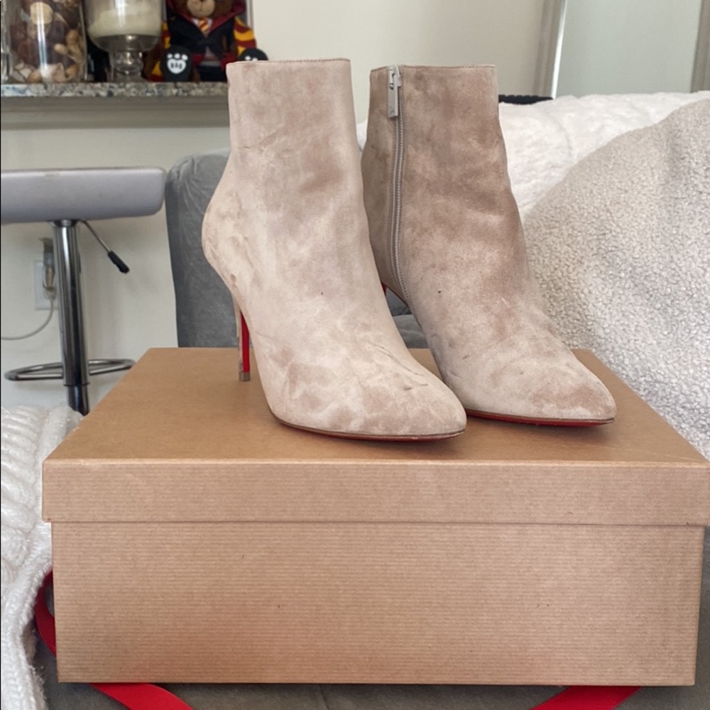 Louboutin suede boots 36
